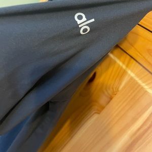 ALO Yoga Long Sleeve